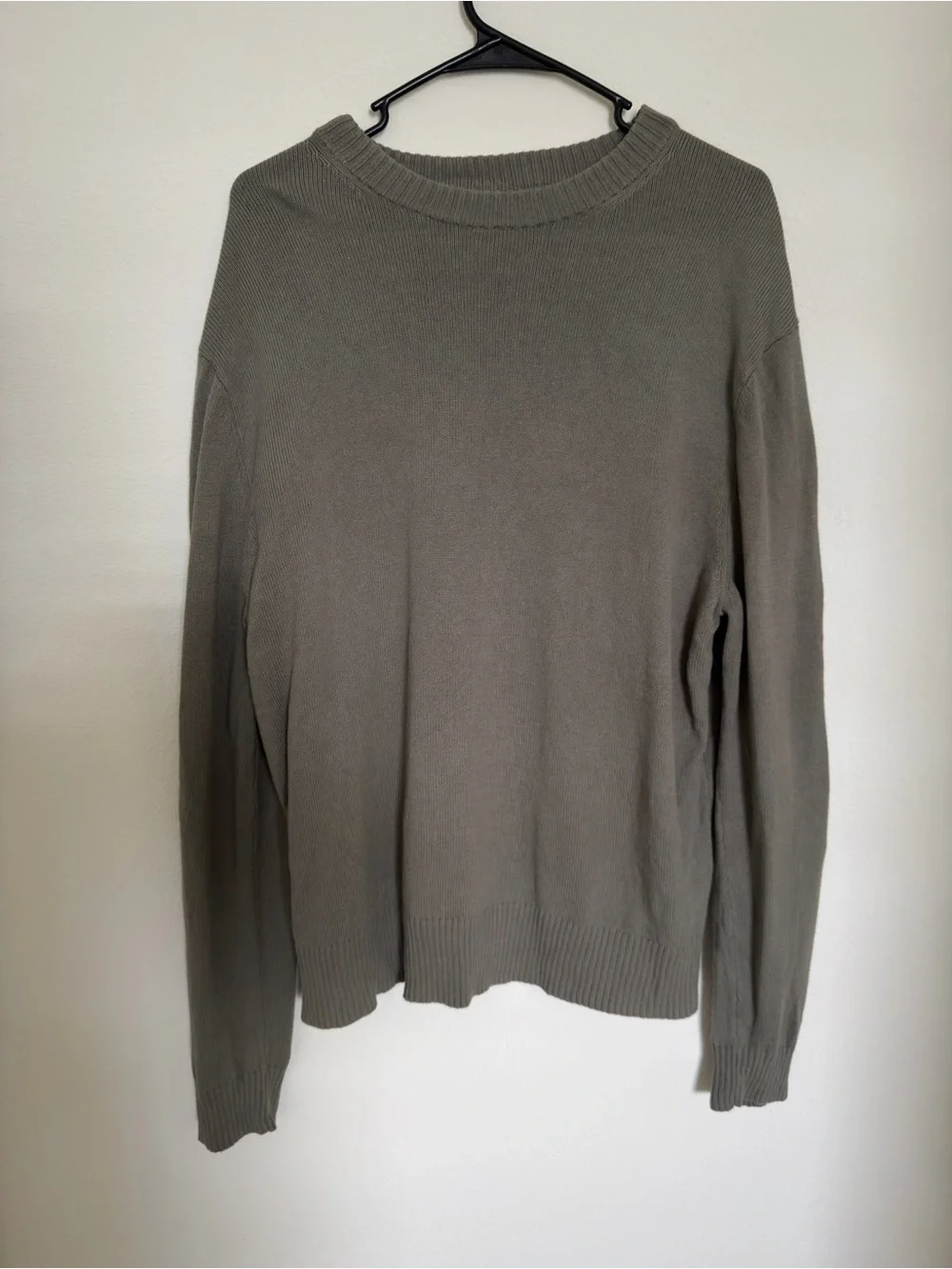 Men's Crewneck Sweater in Olive Green